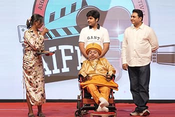  https://ahmedabadinternationalfilmfestival.com/festivaladmin/upload/gallery/6alFjBVG.jpg