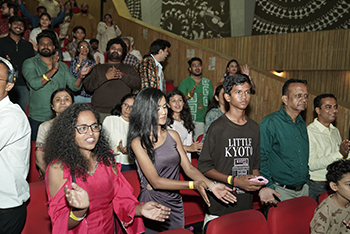  https://ahmedabadinternationalfilmfestival.com/festivaladmin/upload/gallery/BNpPcKb8.jpg