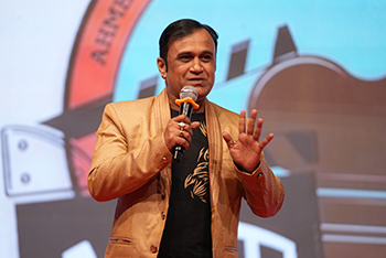  https://ahmedabadinternationalfilmfestival.com/festivaladmin/upload/gallery/IcaJAYGb.jpg