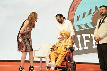  https://ahmedabadinternationalfilmfestival.com/festivaladmin/upload/gallery/Pow2hHAQ.jpg