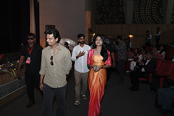  https://ahmedabadinternationalfilmfestival.com/festivaladmin/upload/gallery/ZVzT1kSR.jpg