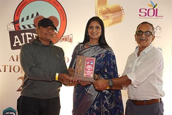  https://ahmedabadinternationalfilmfestival.com/festivaladmin/upload/gallery/b4dCuoAT.jpg