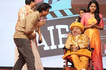  https://ahmedabadinternationalfilmfestival.com/festivaladmin/upload/gallery/r1QC6v8Y.jpg