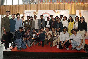  https://ahmedabadinternationalfilmfestival.com/festivaladmin/upload/gallery/wAs2gWdJ.jpg